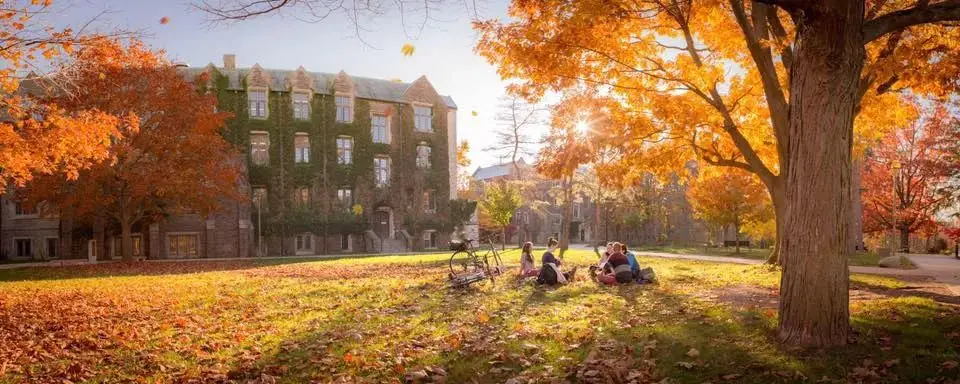 盘点加拿大7个如仙境般的大学，又想回去读书了！ -华闻时空