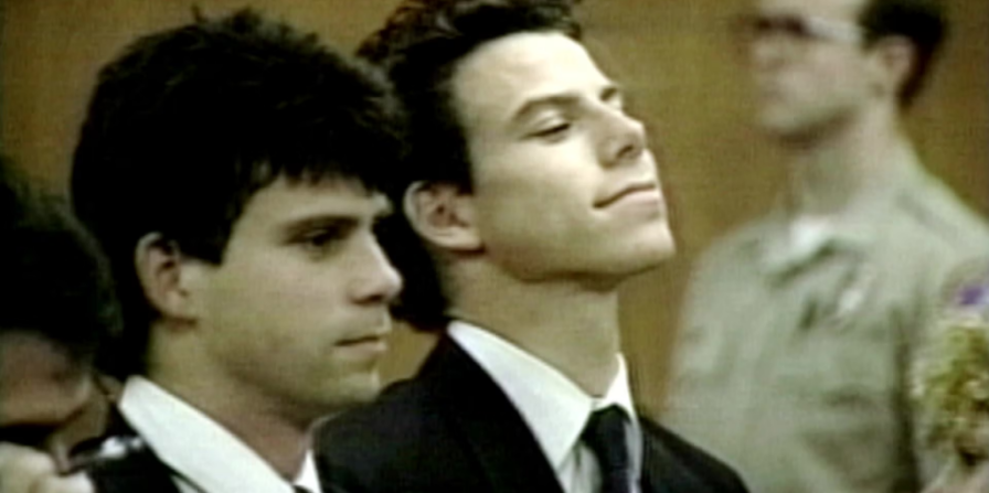 图片[15]-美国凶宅拍出上亿天价！弑父杀母案引热议，卡戴珊都出来为其开脱-华闻时空