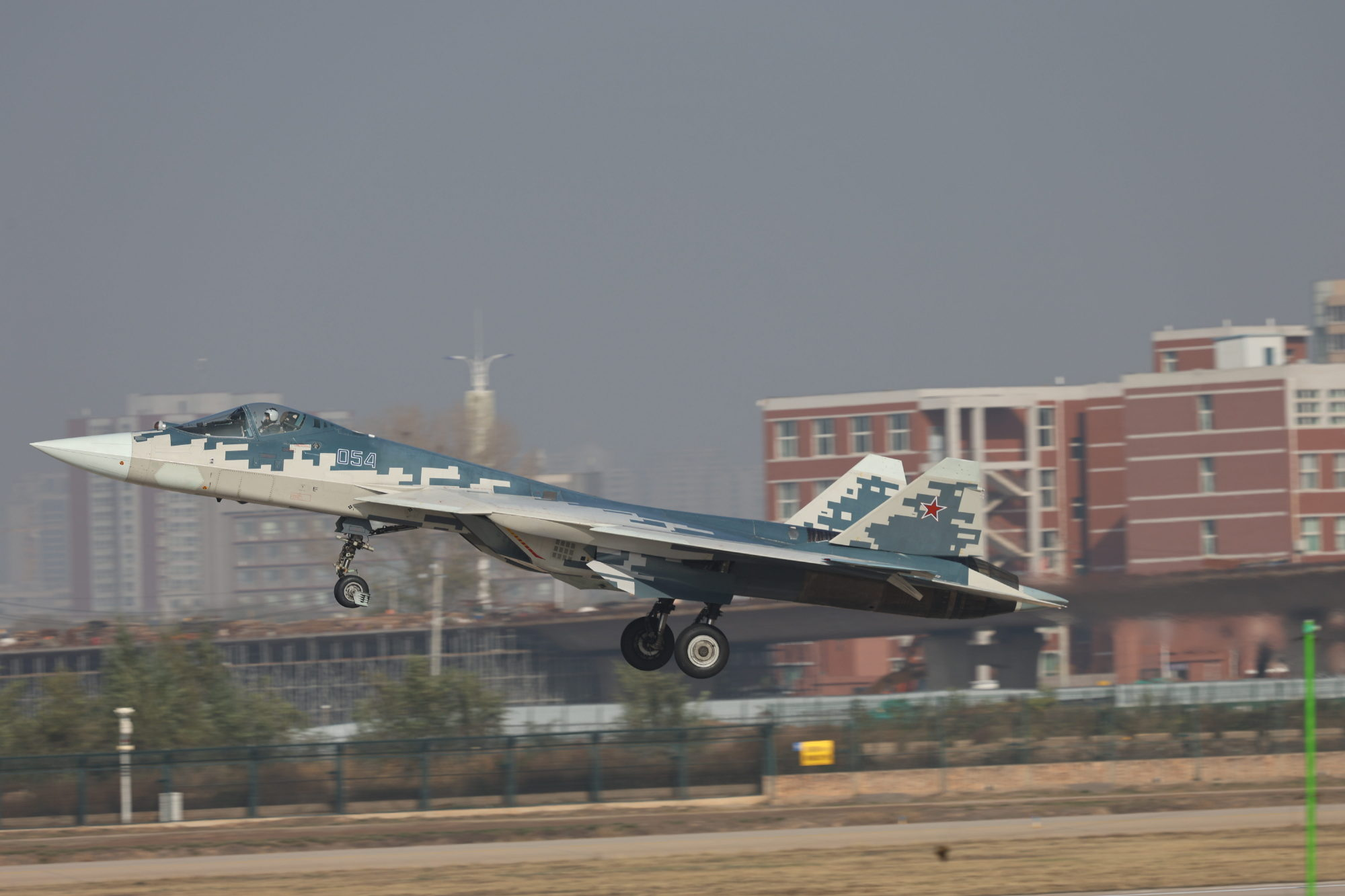 图片[3]-首次！隐身战机苏-57到中国了-华闻时空