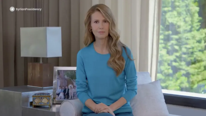 图片[1]-49岁叙利亚前第一夫人，“清新的英国女生婚后陷入贪婪”；被称“地狱第一夫人”！-华闻时空