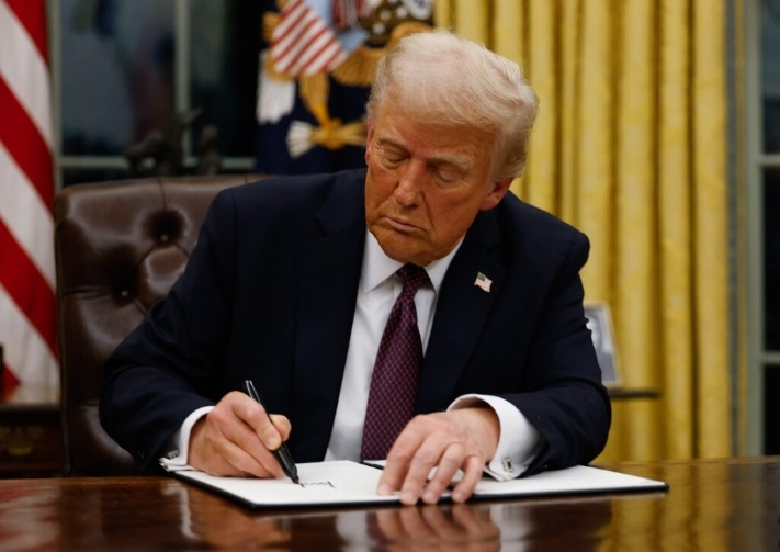 图片[2]-美法官裁定特朗普终止“出生公民权”行政令违宪，案件或将上诉至最高法院-华闻时空