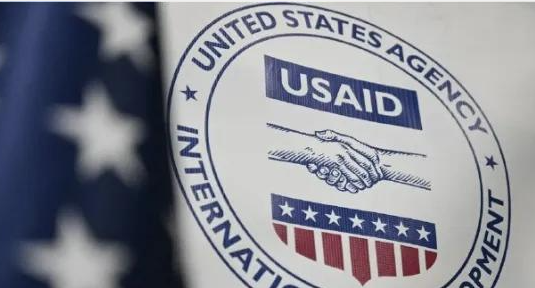 图片[2]-马斯克率领6名00后天才码农用AI一夜裁掉华盛顿上万人-华闻时空