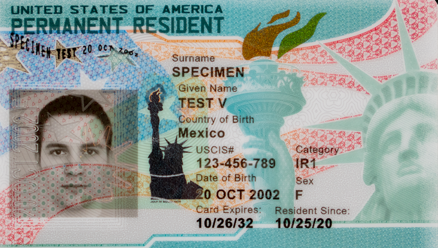 图片[2]-“绿卡”和“护照”是一回事吗？ -华闻时空