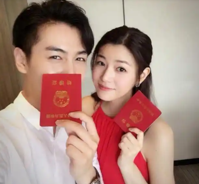 图片[3]-陈晓、陈妍希官宣离婚！今后各自安好，共同陪伴孩子-华闻时空