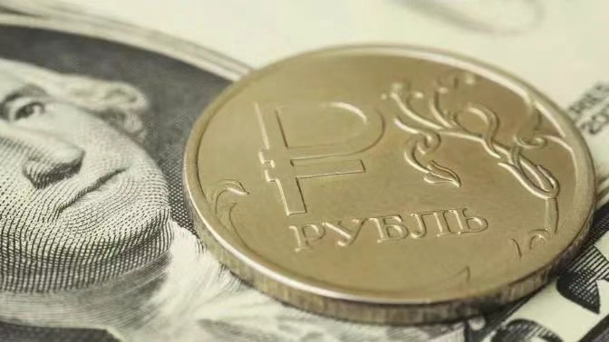 普京和特朗普通话后，汇率和股票市场反应大吗？-华闻时空