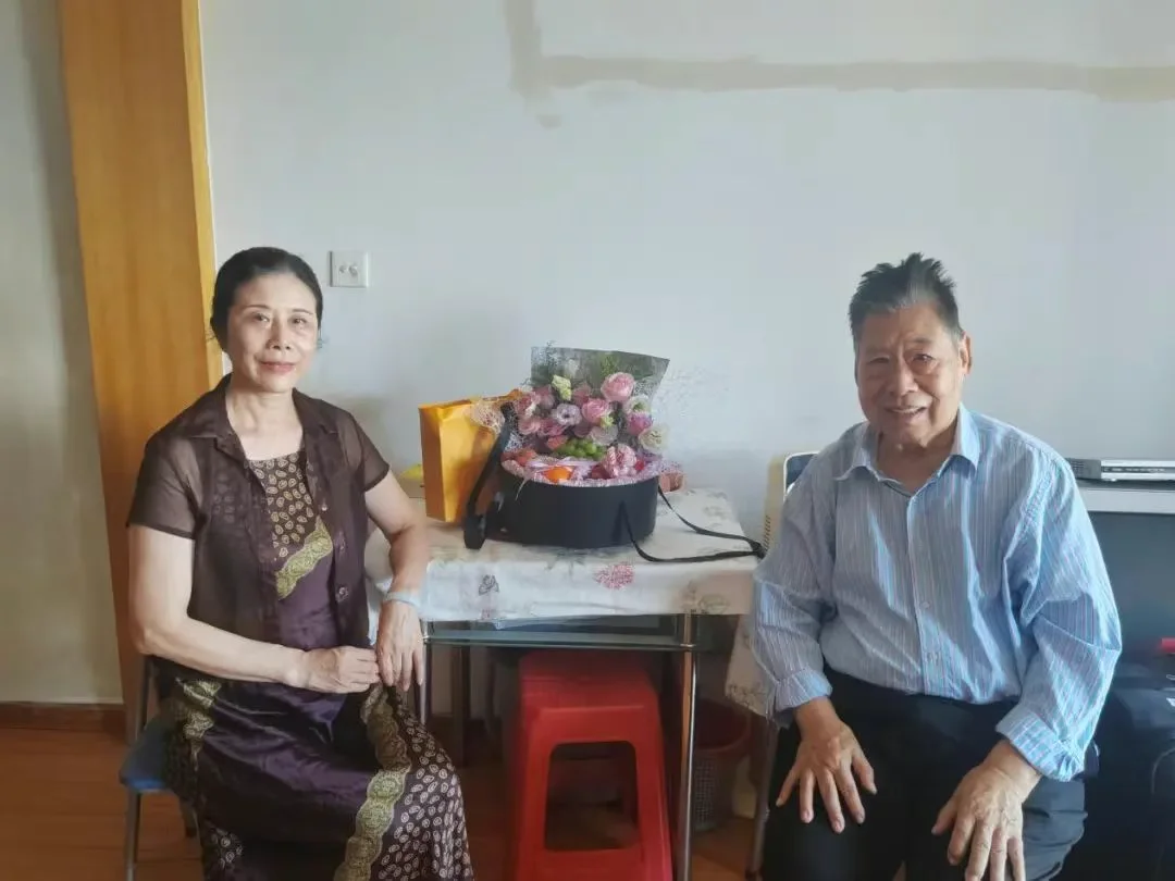 图片[1]-连江县侨联拜访知名侨领杨功德先生-华闻时空