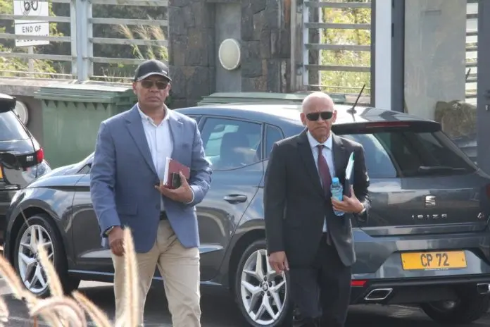 图片[1]-涉嫌“悬赏金”案警司贾盖被捕-华闻时空