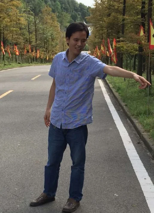 图片[1]-微笑，还是地狱？-华闻时空