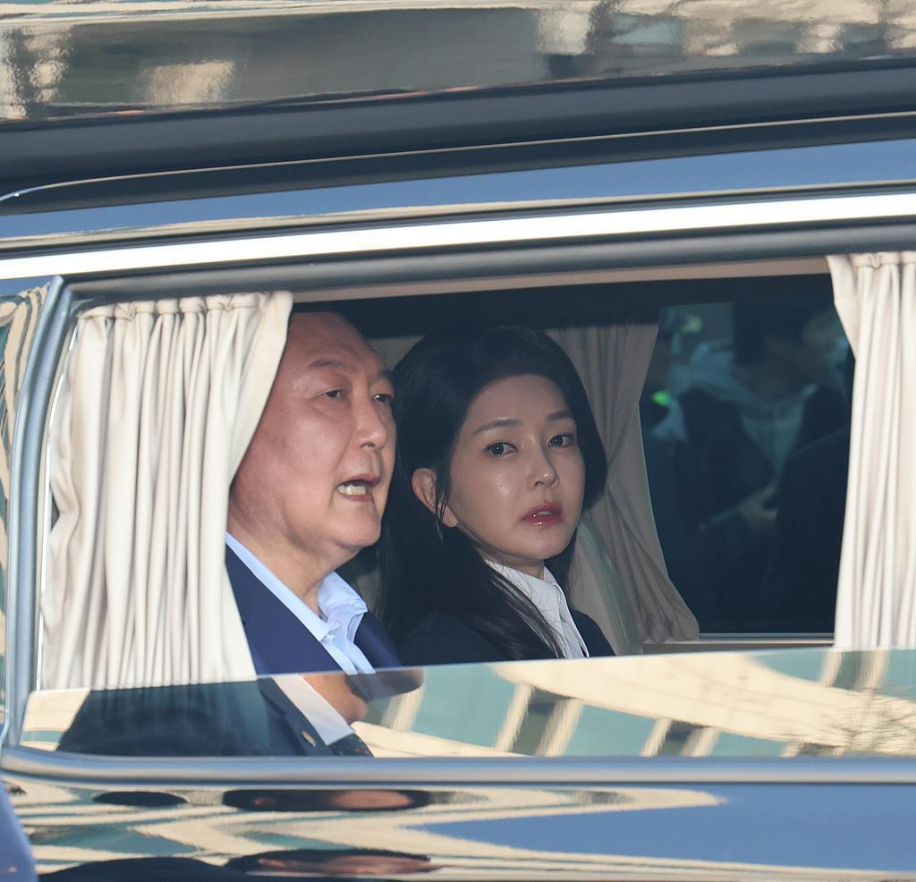 图片[2]-涉多项嫌疑，韩国前总统尹锡悦夫人金建希接受特检组首次调查-华闻时空