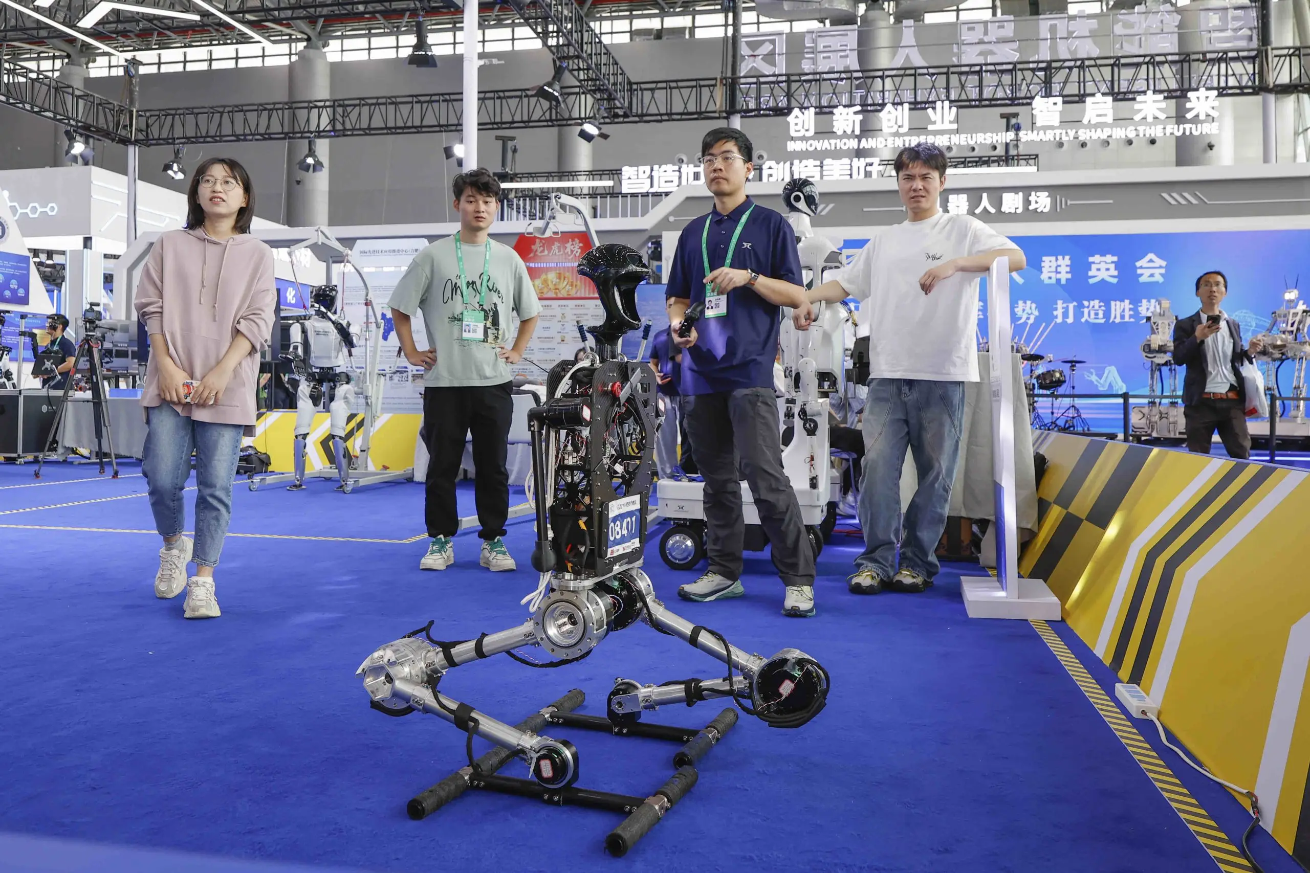 图片[3]-沉浸式感受2025世界制造业大会里的黑科技-华闻时空