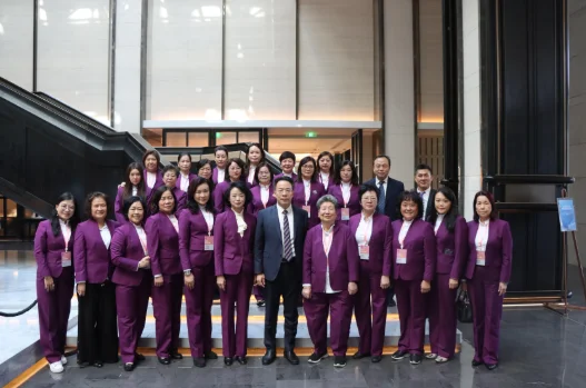 图片[1]-连小敏会见香港福建妇女协会访问团-华闻时空