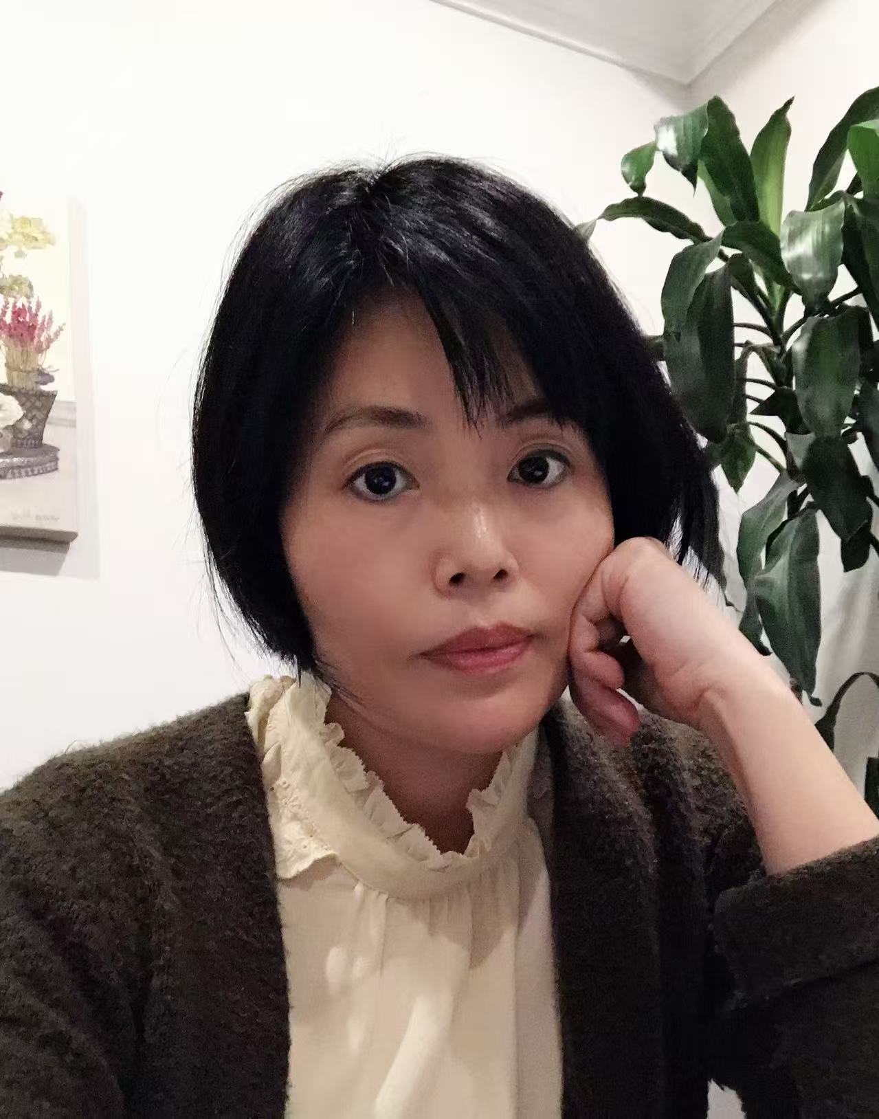 图片[2]-烬爱余温：在时代洪流与个人命运中燃烧的女性史诗——评夏婳长篇小说《烬爱》-华闻时空
