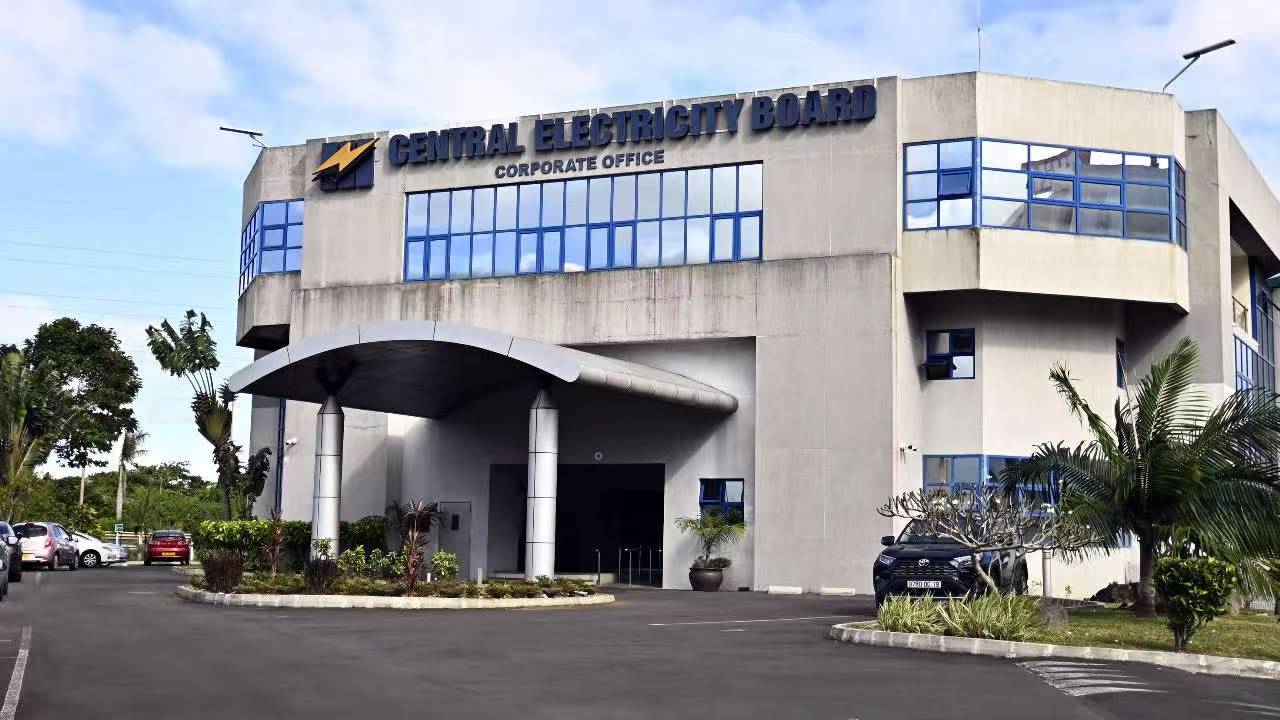 能源部推行按时间段计电费-华闻时空