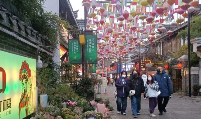 河街——2026年的第一天-华闻时空