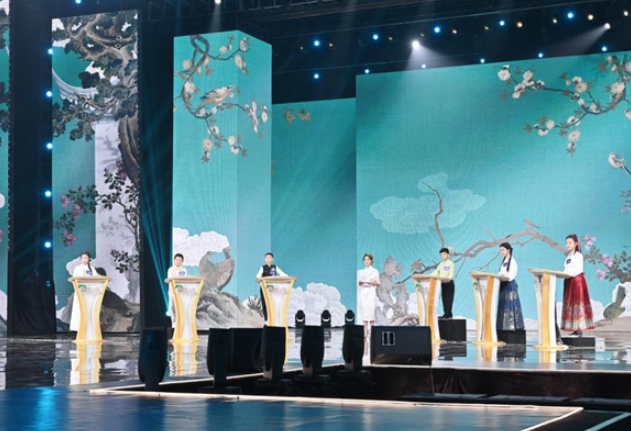 中国电视-《寻找国宝传颂人——2025中国国宝大会》（青春传承季）：以少年之声，传千年文脉-华闻时空