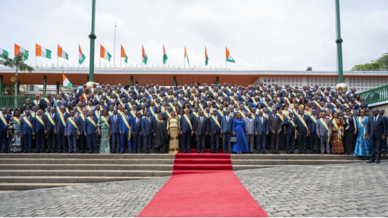 科特迪瓦：新一届政府21日就职并于26日起举行为期一周的新年庆祝活动-华闻时空