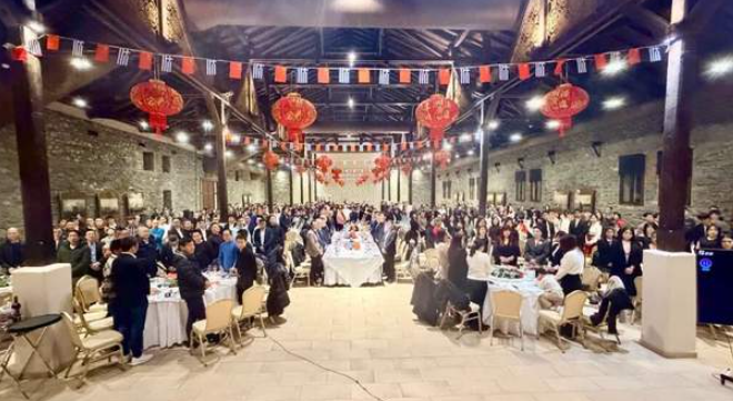 希腊萨洛尼卡华侨华人举行2026年春节晚会-华闻时空