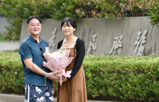 图片[6]-《跨越山海的十一载之约》-华闻时空