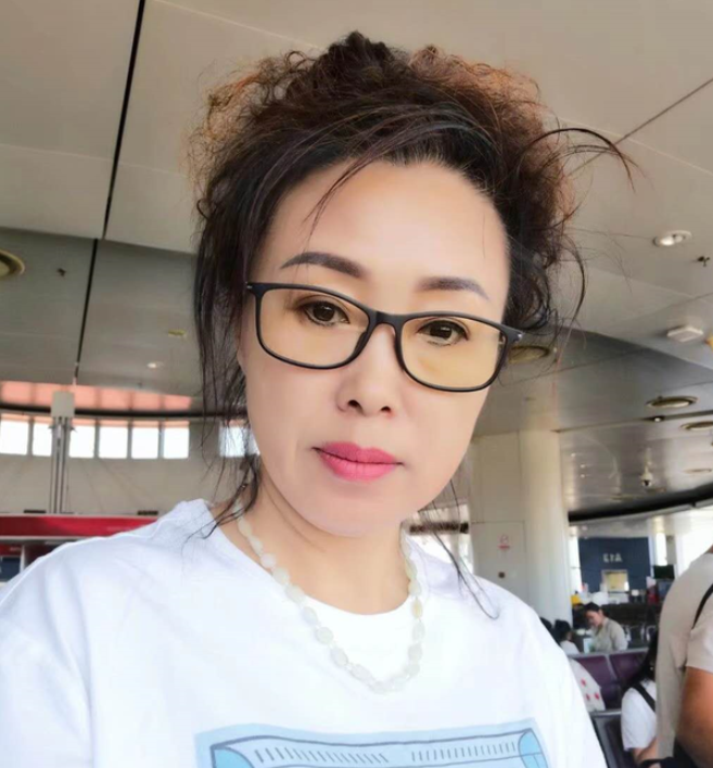 【2026年春节专刊：诗歌】杨秀芹：旧时光、新年和未来-华闻时空