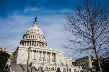 罕见公开反对总统政策，美众院通过旨在终止对加拿大加征关税决议-华闻时空