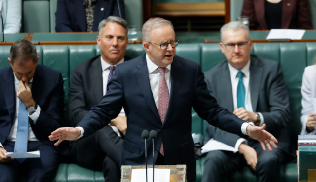 刚刚官宣!! 澳洲总理正式派兵中东! 军机紧急直飞战区! 战争局势再次升级, 油价恐将飙升…-华闻时空