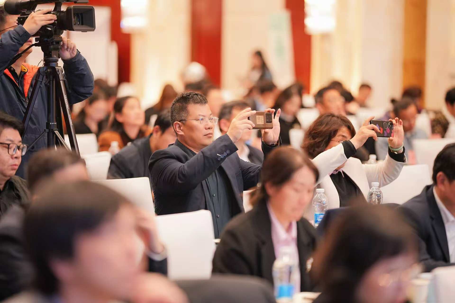 全球21家海外华媒聚焦荆楚文化-华闻时空