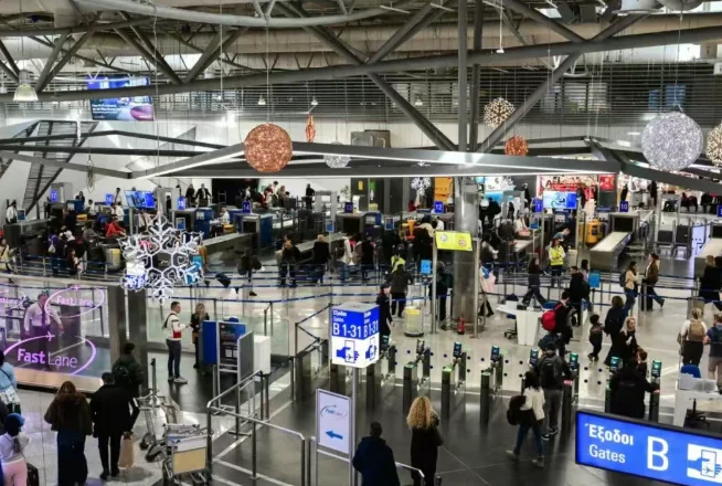 图片[1]-中东局势冲击！雅典机场承压，希腊军方高层紧急会议-华闻时空