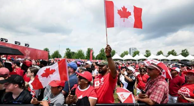 炸锅! 国家邮报: 加拿大边境”完全开放”, 移民系统彻底崩溃!-华闻时空