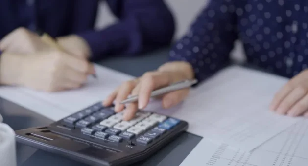 图片[1]-希腊政府发钱了！四项重磅政策出炉，直接影响数百万家庭-华闻时空