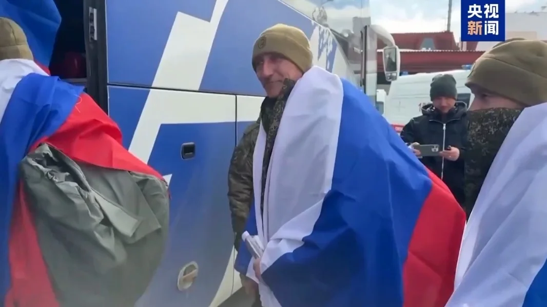 图片[1]-俄乌交换1000名被俘士兵-华闻时空