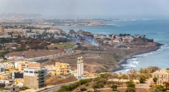 图片[1]-西非国家中央银行宣布下调关键利率25个基点-华闻时空