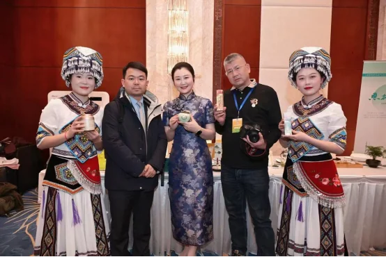 图片[1]-传承茶香跨山海——恩施玉露精彩亮相 “追梦中华·知音湖北”-华闻时空